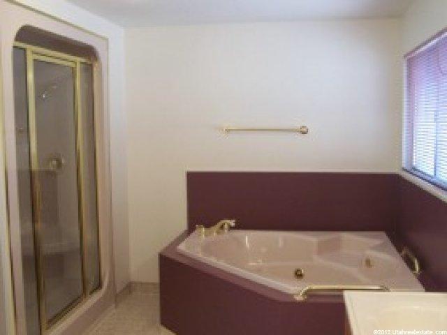 864 E Burch Creek Holw, South Ogden, UT 84403 — photo 6