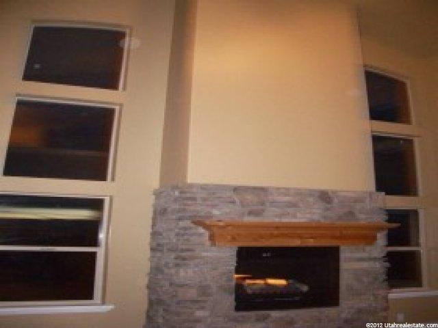 1028 View Crest Ln, Kaysville, UT 84037 — photo 2