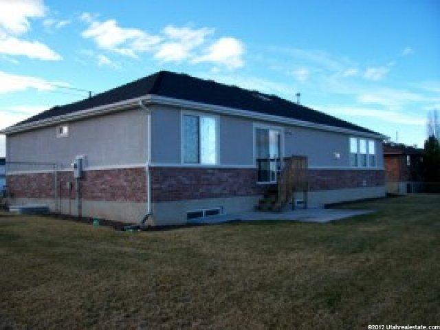 2322 W 1800 N, Clinton, UT 84015 — photo 2