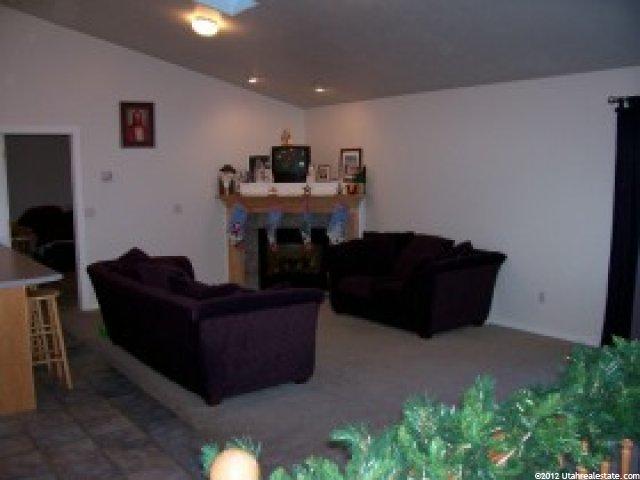 2322 W 1800 N, Clinton, UT 84015 — photo 6