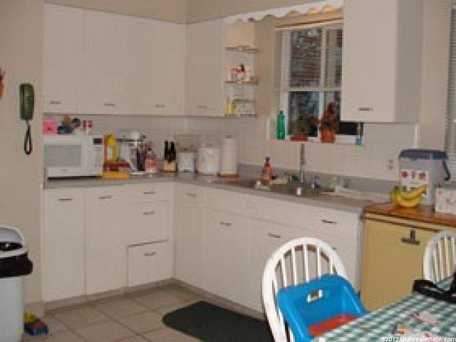 5527 S 2425 W, Roy, UT 84067 — photo 2