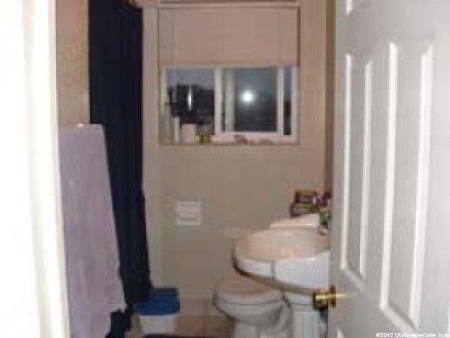 5527 S 2425 W, Roy, UT 84067 — photo 6