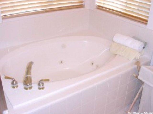 937 E 1525 N, North Ogden, UT 84404 — photo 3
