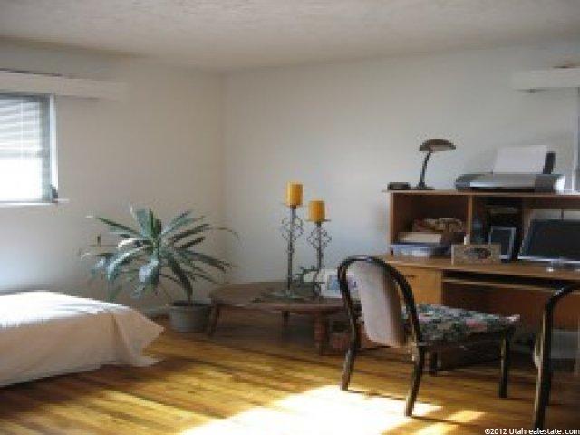 581 E Benbow Ave S, Murray, UT 84107 — photo 3