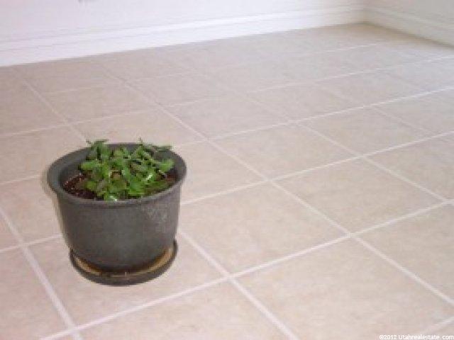 10541 S 465 E, Sandy, UT 84070 — photo 3