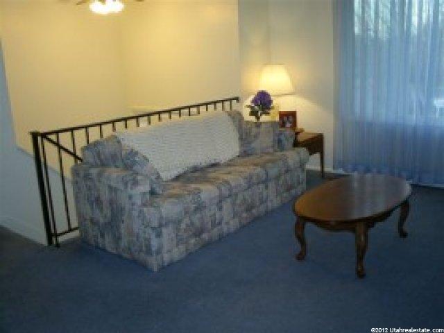 527 W 1130 N, Clinton, UT 84015 — photo 2