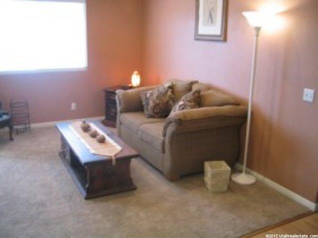 442 Larkin Ln, Kaysville, UT 84037 — photo 5