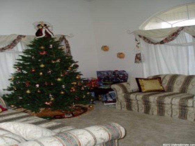 5072 S 4000 W, Roy, UT 84067 — photo 4