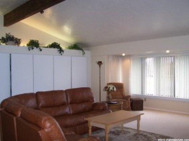 1066 Edgewood Dr, South Ogden, UT 84403 — photo 2