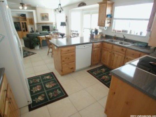 594 E 260 S, Midway, UT 84049 — photo 2