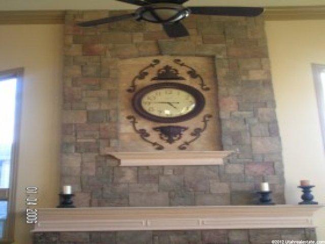 10577 Canterbury Dr, Highland, UT 84003 — photo 4