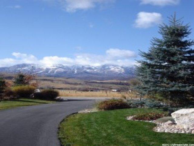 8822 E Eagle Way S #7, Huntsville, UT 84317 — photo 2