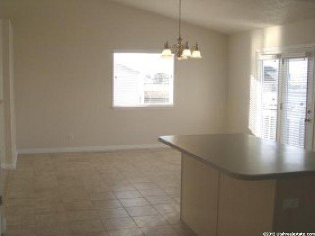 2554 W 2375 N, Clinton, UT 84015 — photo 3