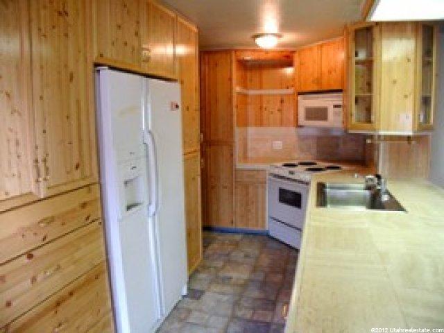 6053 S 2275 W, Roy, UT 84067 — photo 3