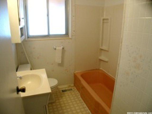 6053 S 2275 W, Roy, UT 84067 — photo 8
