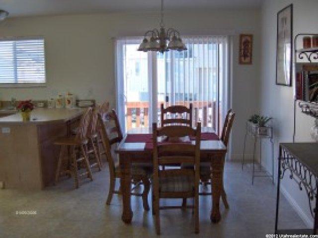 556 N Village Rd, Ogden, UT 84404 — photo 3