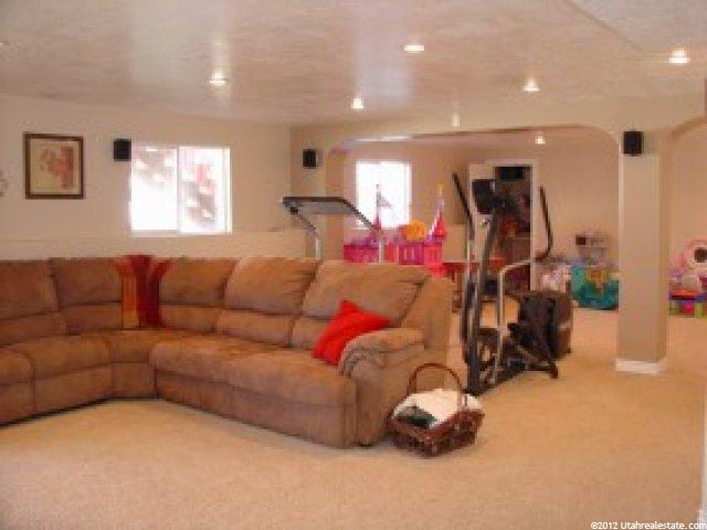 111 E 600 S, Kaysville, UT 84037 — photo 3