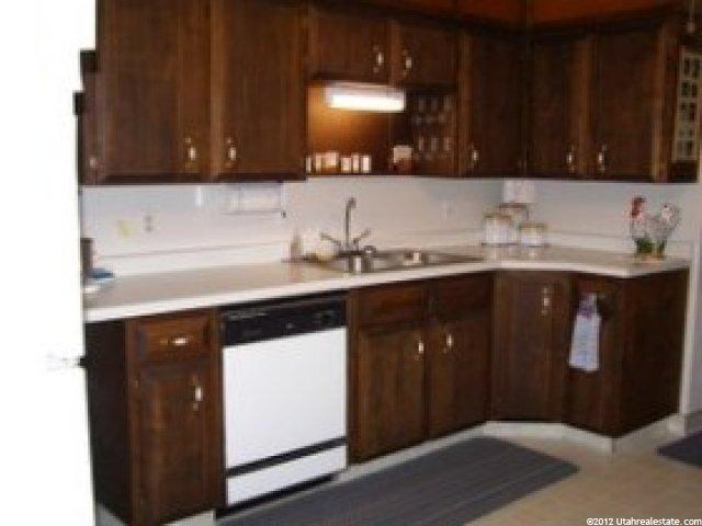 181 N 100 E, Hinckley, UT 84635 — photo 4