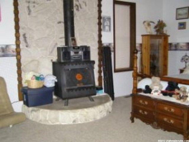 181 N 100 E, Hinckley, UT 84635 — photo 5