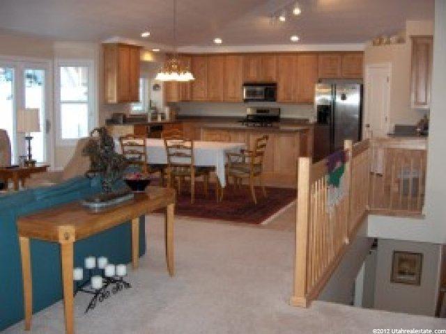 4533 Summerwood Dr, Bountiful, UT 84010 — photo 3
