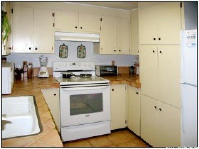 23 Sylvia Dr, Ogden, UT 84405 — photo 3
