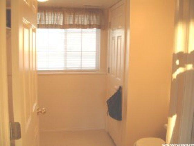 194 S 1300 W, Clearfield, UT 84015 — photo 2