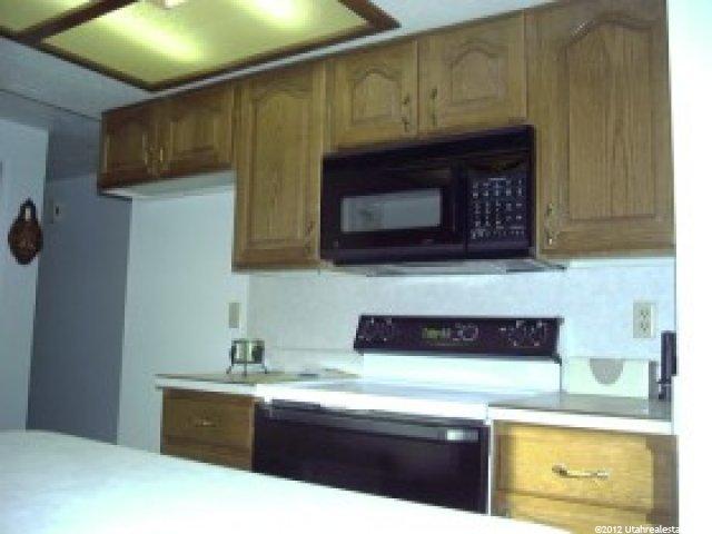 1277 Earl Dr, Ogden, UT 84404 — photo 4