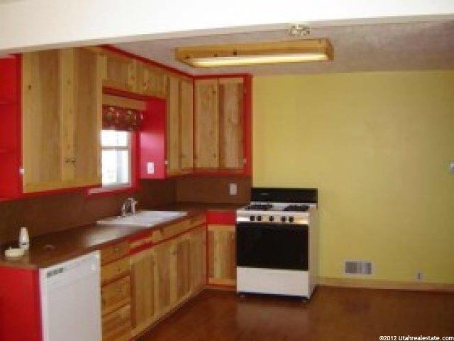 510 E 200 S, Clearfield, UT 84015 — photo 4