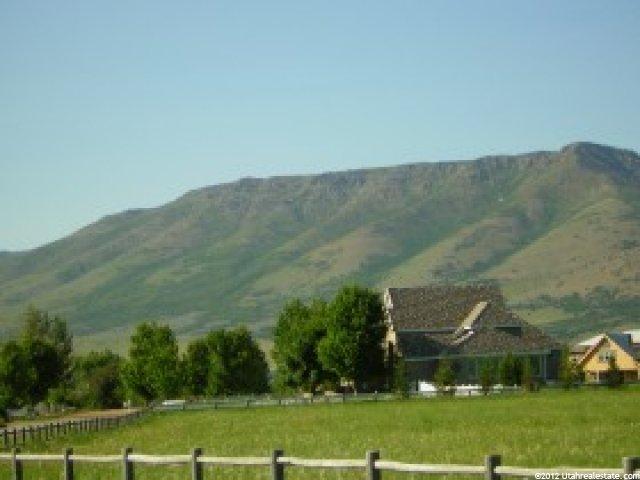 320 N 6900 E, Huntsville, UT 84317 — photo 2