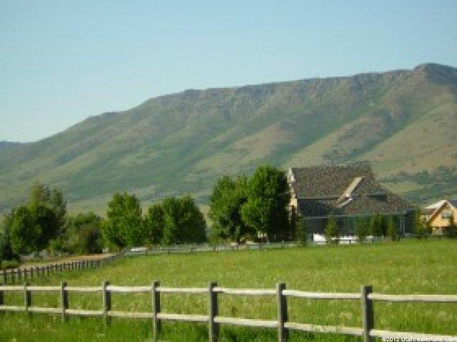 320 N 6900 E, Huntsville, UT 84317 — photo 11