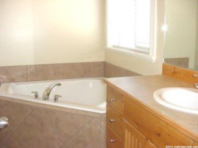 713 W 2380 S, Nibley, UT 84321 — photo 8