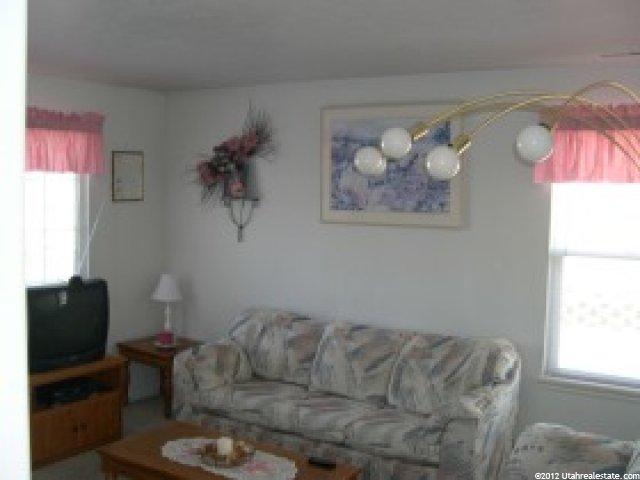 887 E 725 N, Ogden, UT 84404 — photo 4