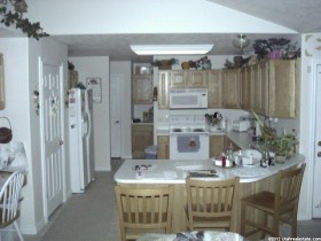 5703 S 900 E, South Ogden, UT 84405 — photo 3