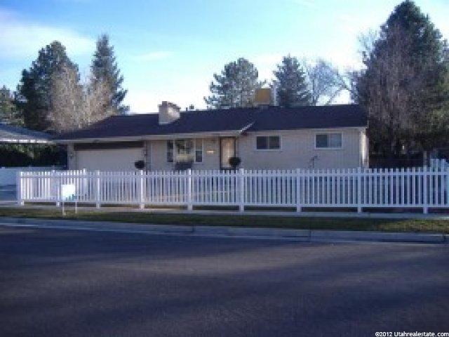 770 Ponderosa Dr, Sandy, UT 84094 — photo 2