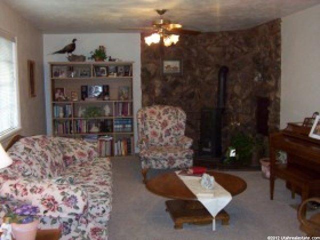 91 E Center St, Hinckley, UT 84635 — photo 5
