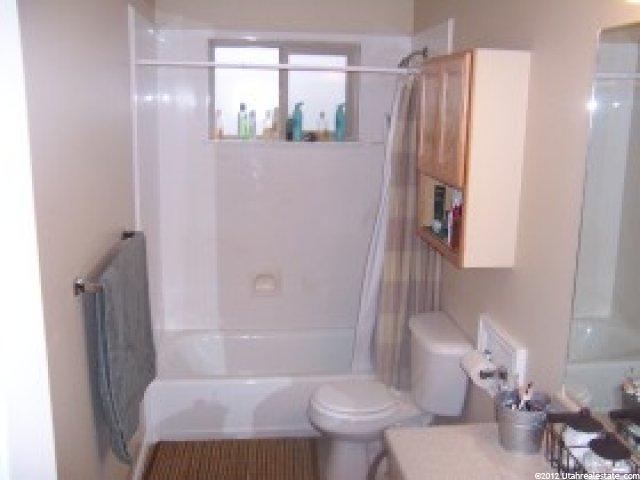 806 S Riverwood Dr, Logan, UT 84321 — photo 7