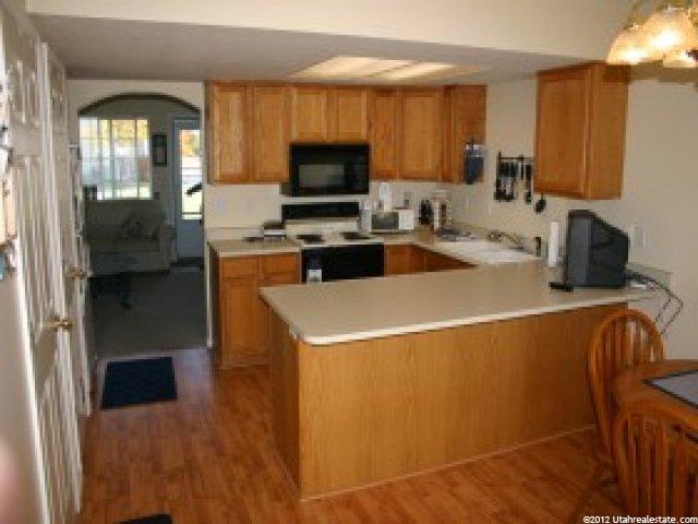 19 Somerset Pl, Logan, UT 84341 — photo 4