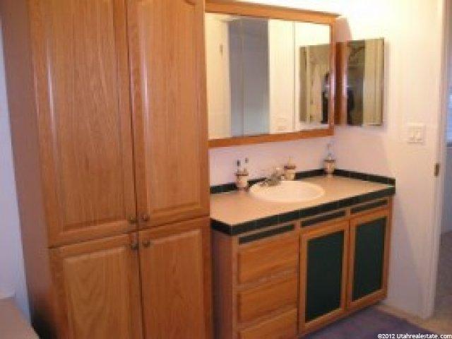106 N Udall St, Eureka, UT 84628 — photo 6
