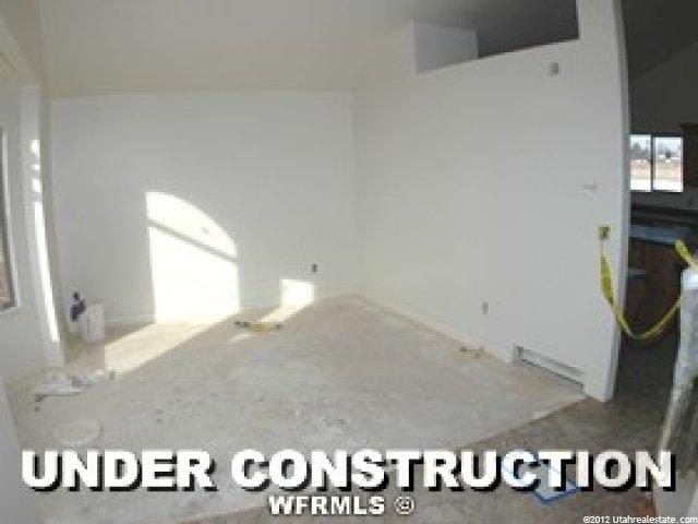 588 W 25 N, Clearfield, UT 84015 — photo 2