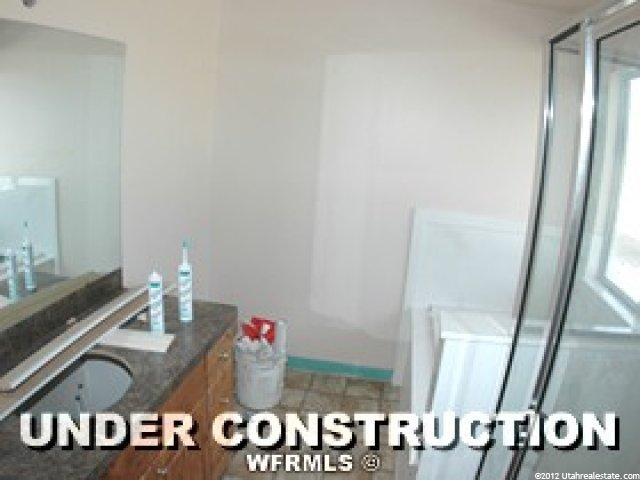 572 W 25 N, Clearfield, UT 84015 — photo 4