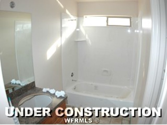 572 W 25 N, Clearfield, UT 84015 — photo 7