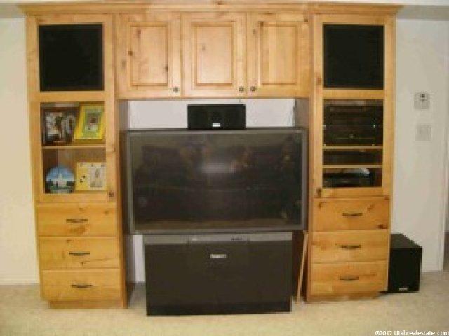 1678 N 2140 W, Clinton, UT 84015 — photo 3
