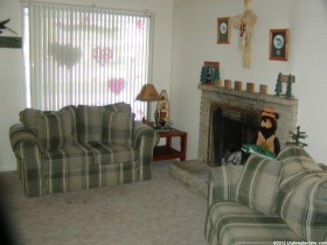 216 W 600 N, Clearfield, UT 84015 — photo 2
