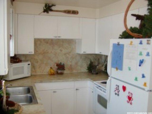 216 W 600 N, Clearfield, UT 84015 — photo 4