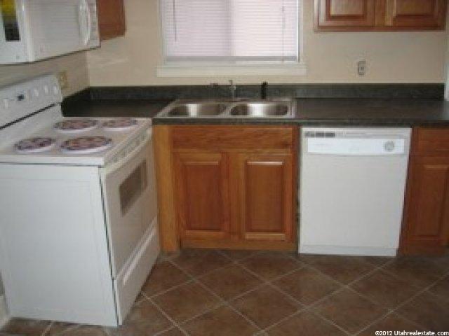 4215 S 900 E, South Ogden, UT 84403 — photo 2