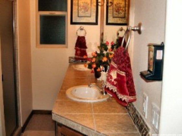 3684 Mitchell Dr, Santa Clara, UT 84765 — photo 6