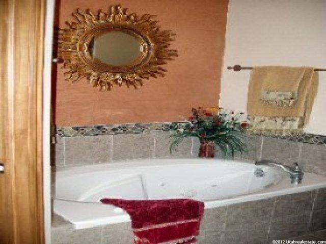 3684 Mitchell Dr, Santa Clara, UT 84765 — photo 7
