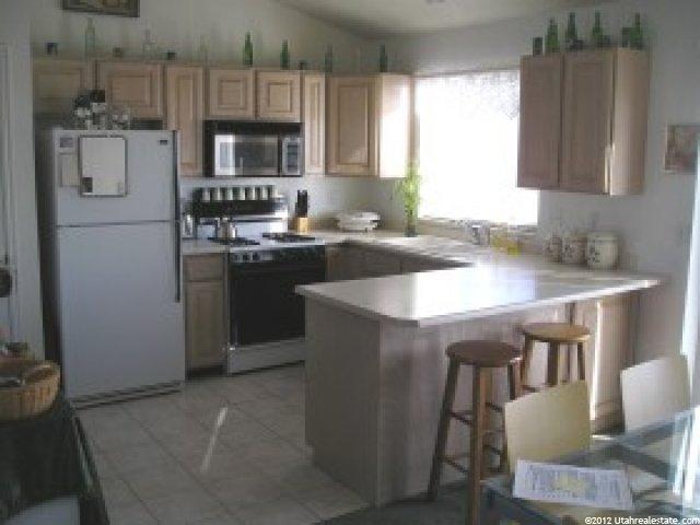 5326 S 4300 W, Roy, UT 84067 — photo 3