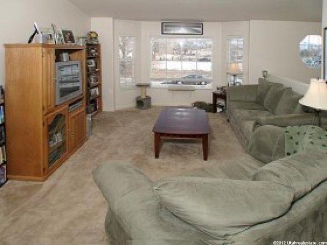 5951 S 3200 W, Roy, UT 84067 — photo 5