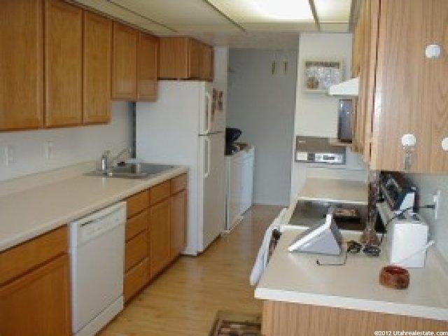 775 S 1650 E #D, Clearfield, UT 84015 — photo 4
